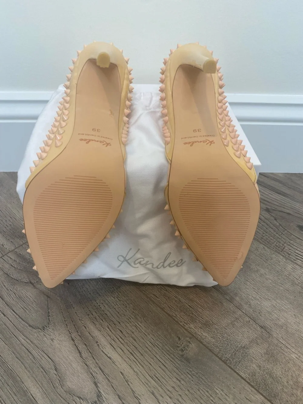 Nude Spiked Pointed-Toe Stiletto Pumps - Picture 3 of 3